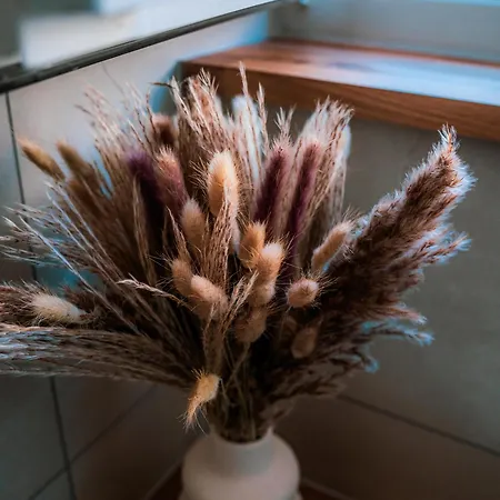 Nuit Romantique, Avec Jacuzzi Et Cinema Prive Au Design Japandi Apartment *
